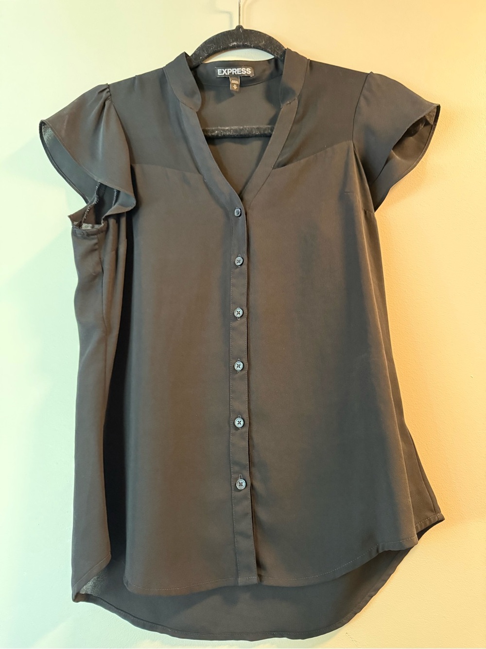 Express Black Button-Front Flutter Sleeve Blouse Size XS